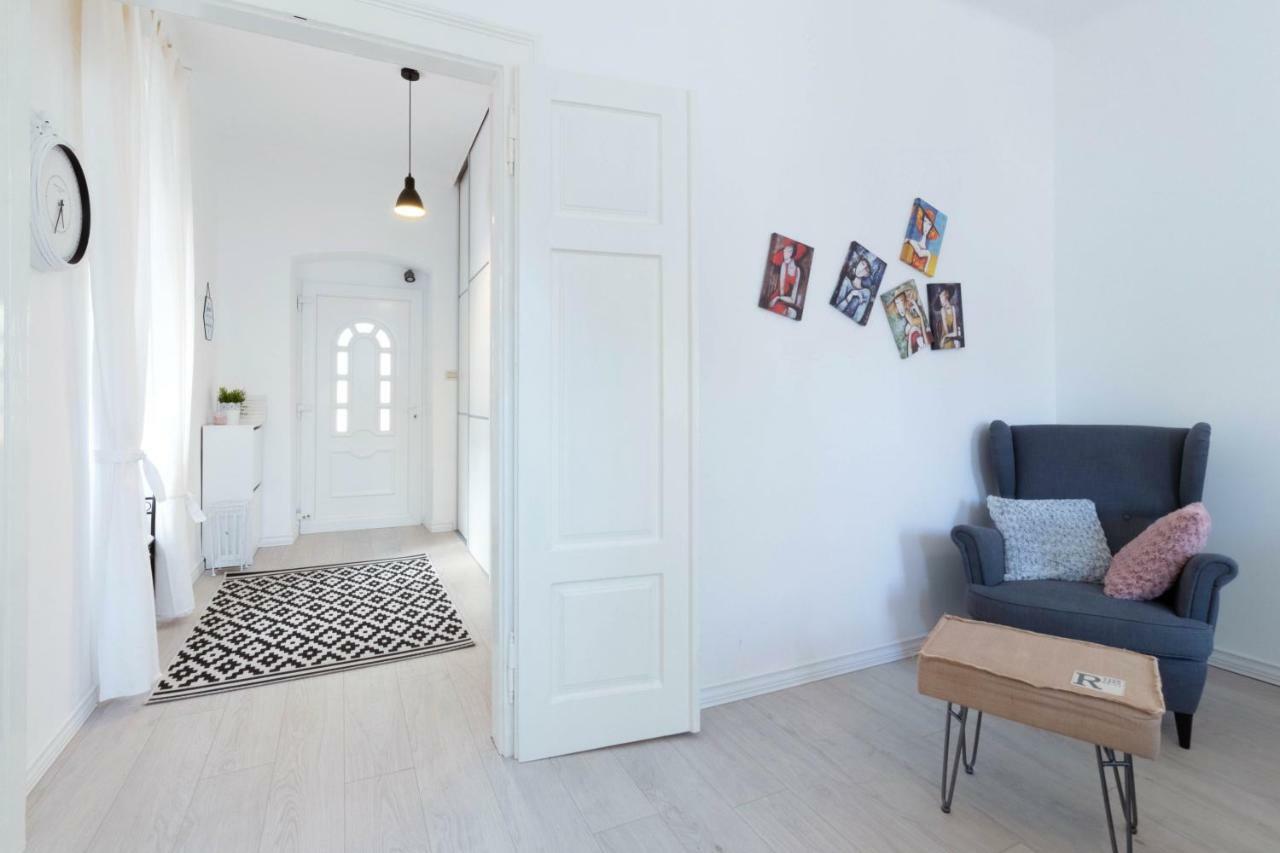 Little Fish Studio Rijeka Eksteriør bilde